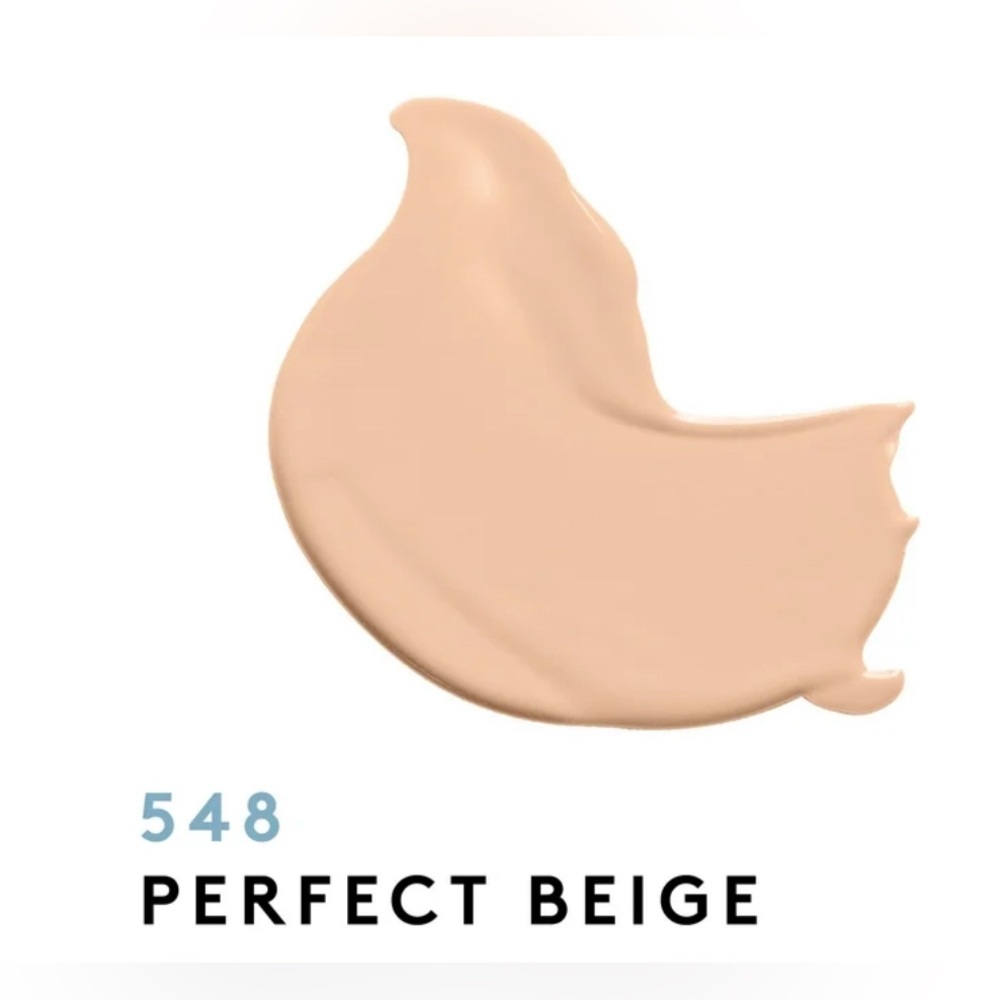 COVERGIRL Clean Matte Oil Control Liquid Foundation 548 Perfect Beige 1 fl oz - Picture 2 of 10